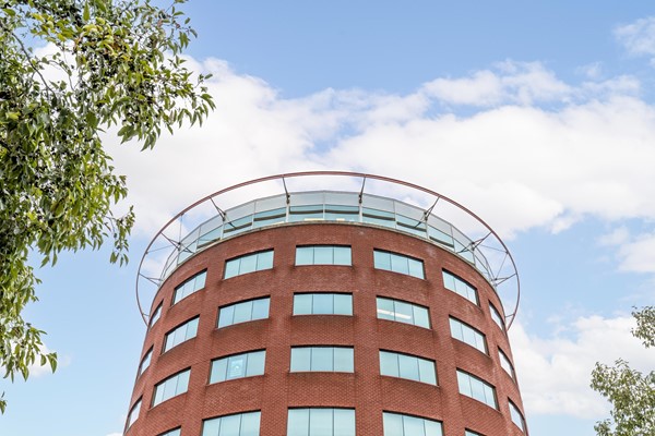 Medium property photo - Hoogvlietsekerkweg 184, 3194 AM Hoogvliet Rotterdam